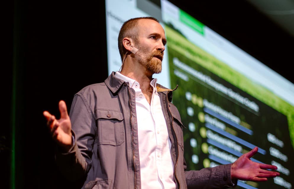 How to Reverse Climate Change Through a Software Platform That Incentivizes Carbon Removal