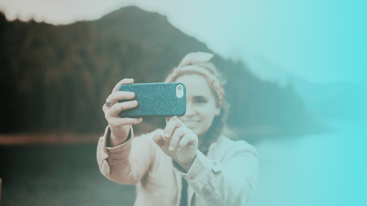 9 Best Pela Phone Cases (Pela Case Review)